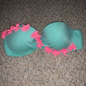 Victoria’s Secret Bathing Suit Top